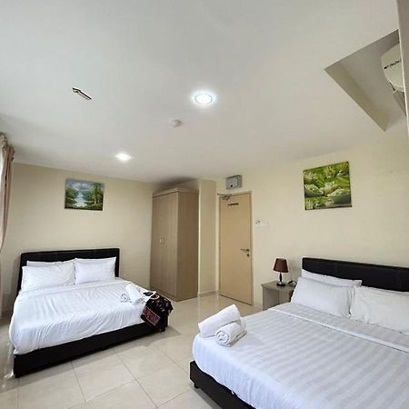Noor Hotel Kangar Exterior photo