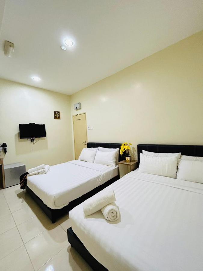 Noor Hotel Kangar Exterior photo